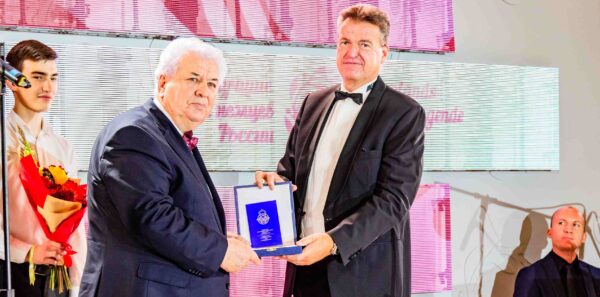 Историк Владимир Ауман