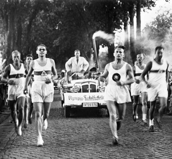 Олимпийские игры 1936 года
